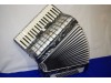 Parrot pearlescent grey 80 bass accordion